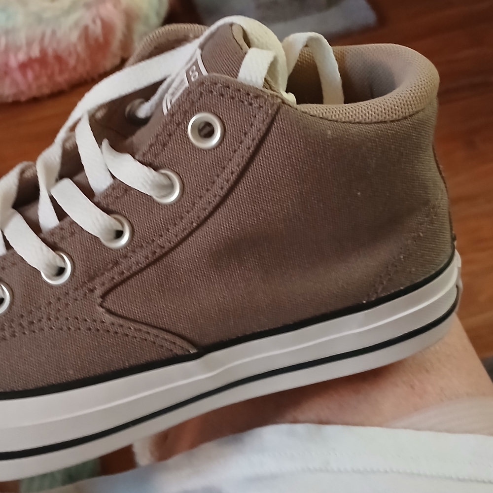 Kids High-Top Sneakers - Brown